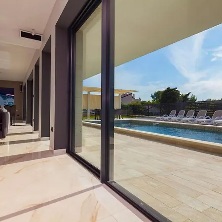 Eligo Villa